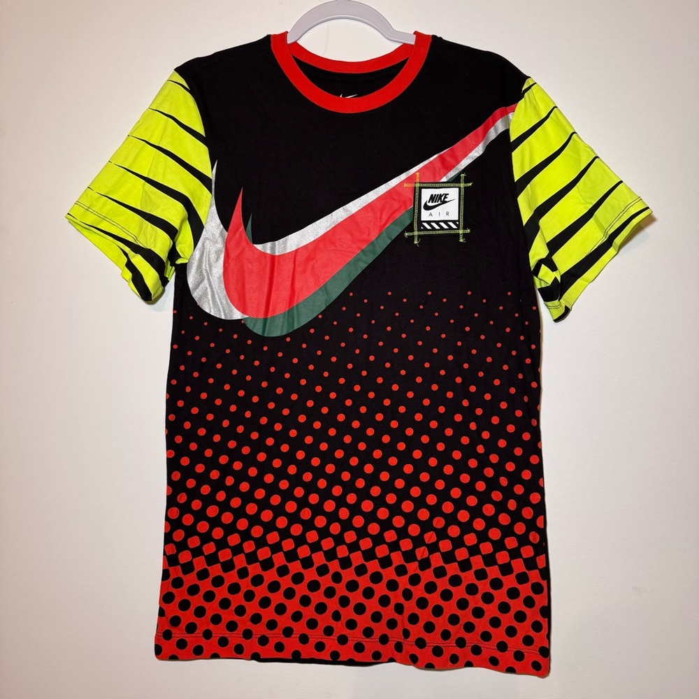 NIKE AIR 90s Retro Short Sleeve Graphic T-Shirt BLACK / SMALL